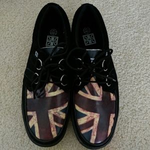 T.U.K Union Jack D-ring sneakers